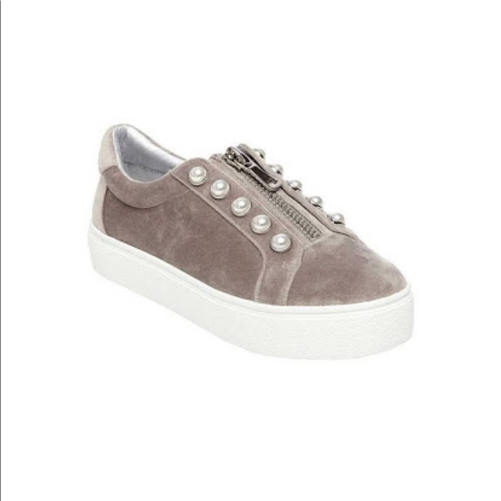 Steve Madden Flatforn Sneaker